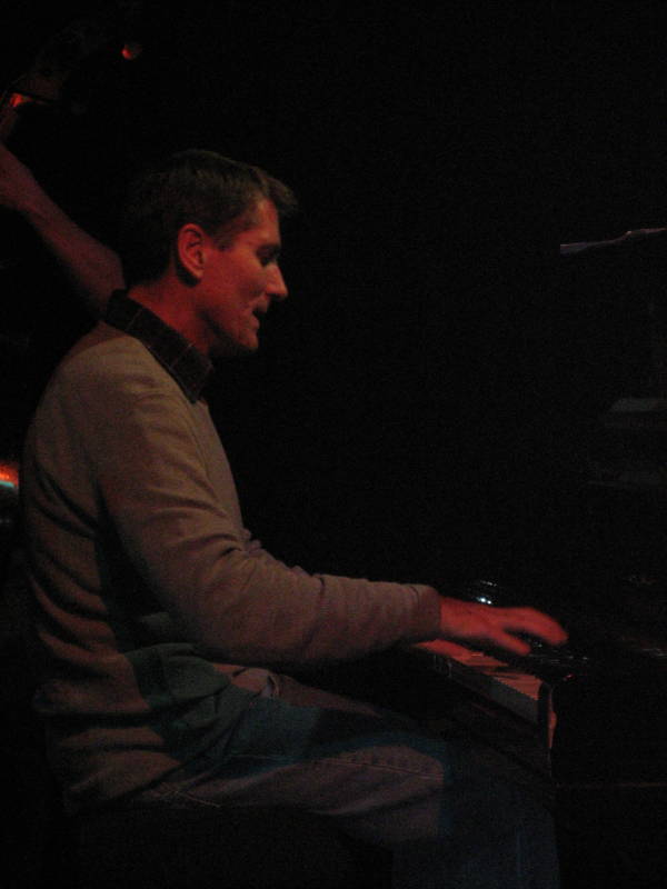 Jazz piano musician Johannes Reis from Erlangen, Bavaria. Versatile, playful, humorous style that titillates the audience. 